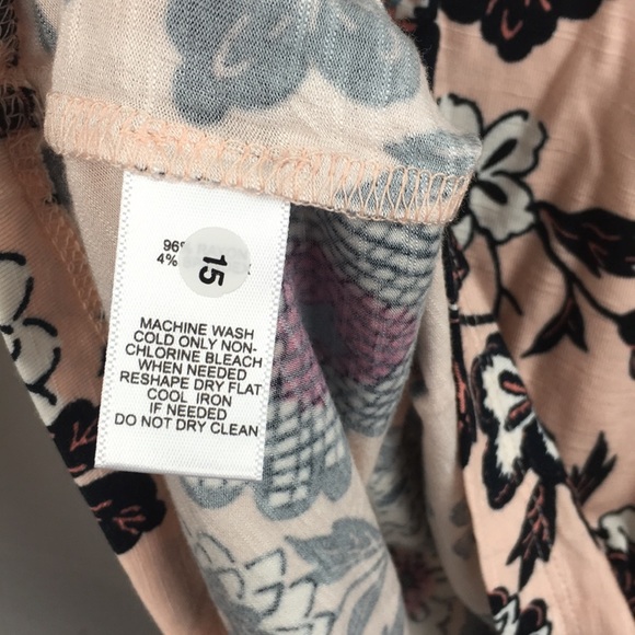 Loft Light Pink Floral Top - Picture 6 of 8